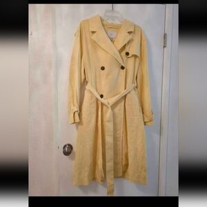 Brand New womans size XL Trench coat(55%linen-45% Rayon)Yellow💛